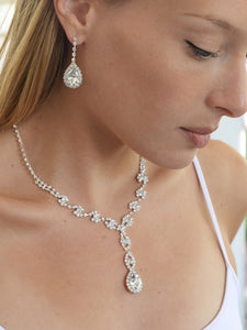Rhinestone Pear Shape Pendant Necklace and Earring Set
