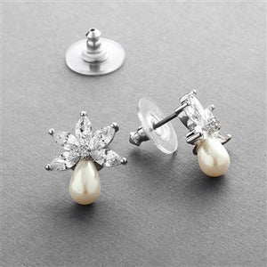 Fresh Water Pearl and Cubic Zirconia Small Stud Earring